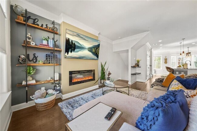 Building Photo - 967 Allegro Park