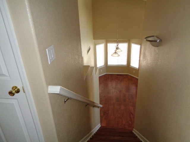 Building Photo - 22414 Quail Run Ln