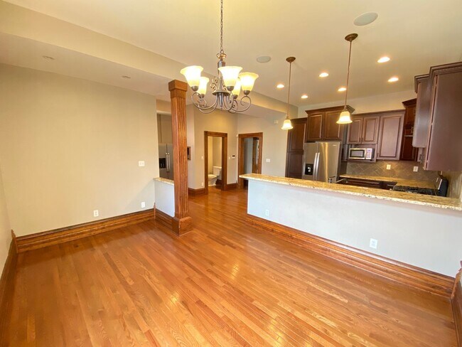 Building Photo - Renovated House, South Campus OSU, Near Medical Center and Law School