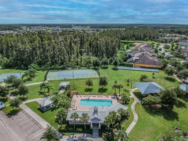 Building Photo - 19236 Climbing Aster Dr