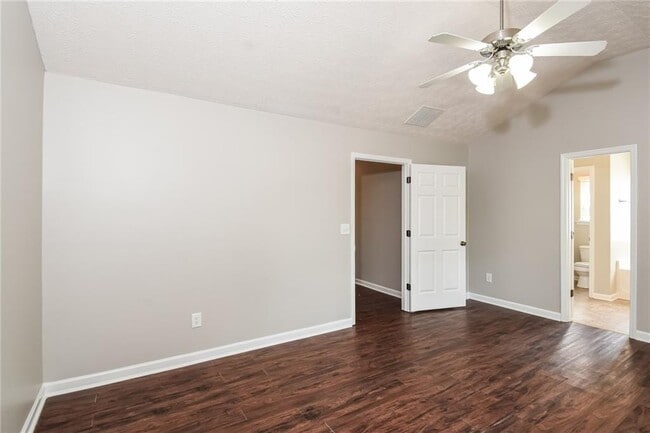 Building Photo - 4049 Hill Station Ct