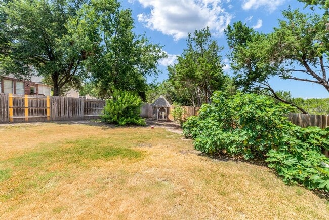 Building Photo - 1107 Hollybrook Cove