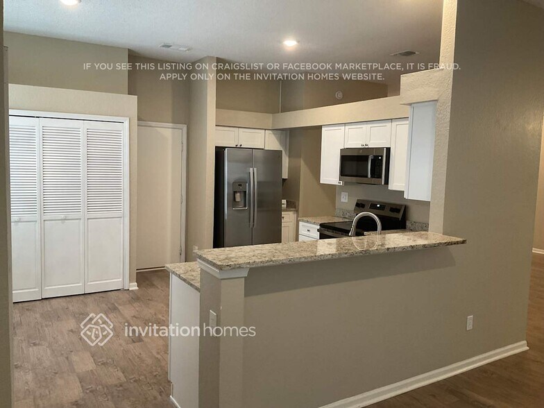Building Photo - 5515 Redhawk Dr