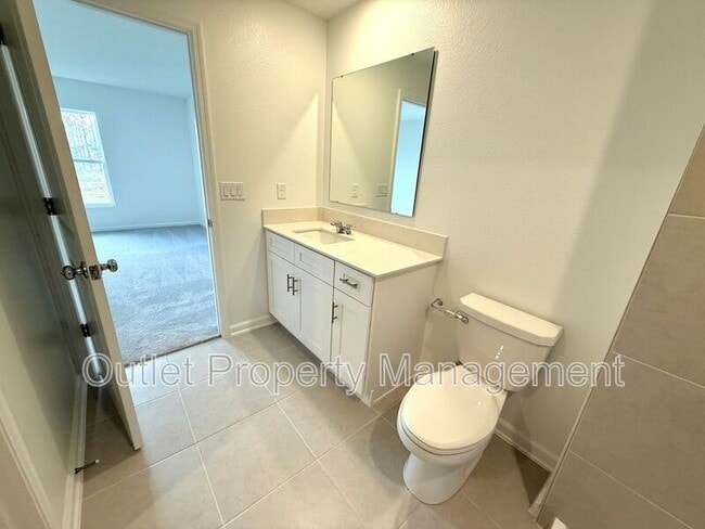 Building Photo - 1275 Belle Isle Ln