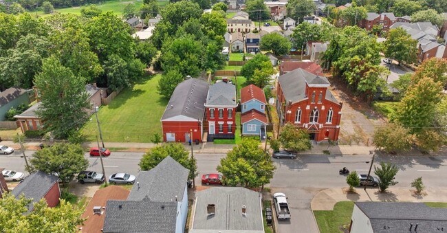 Building Photo - 914 E Muhammad Ali Blvd