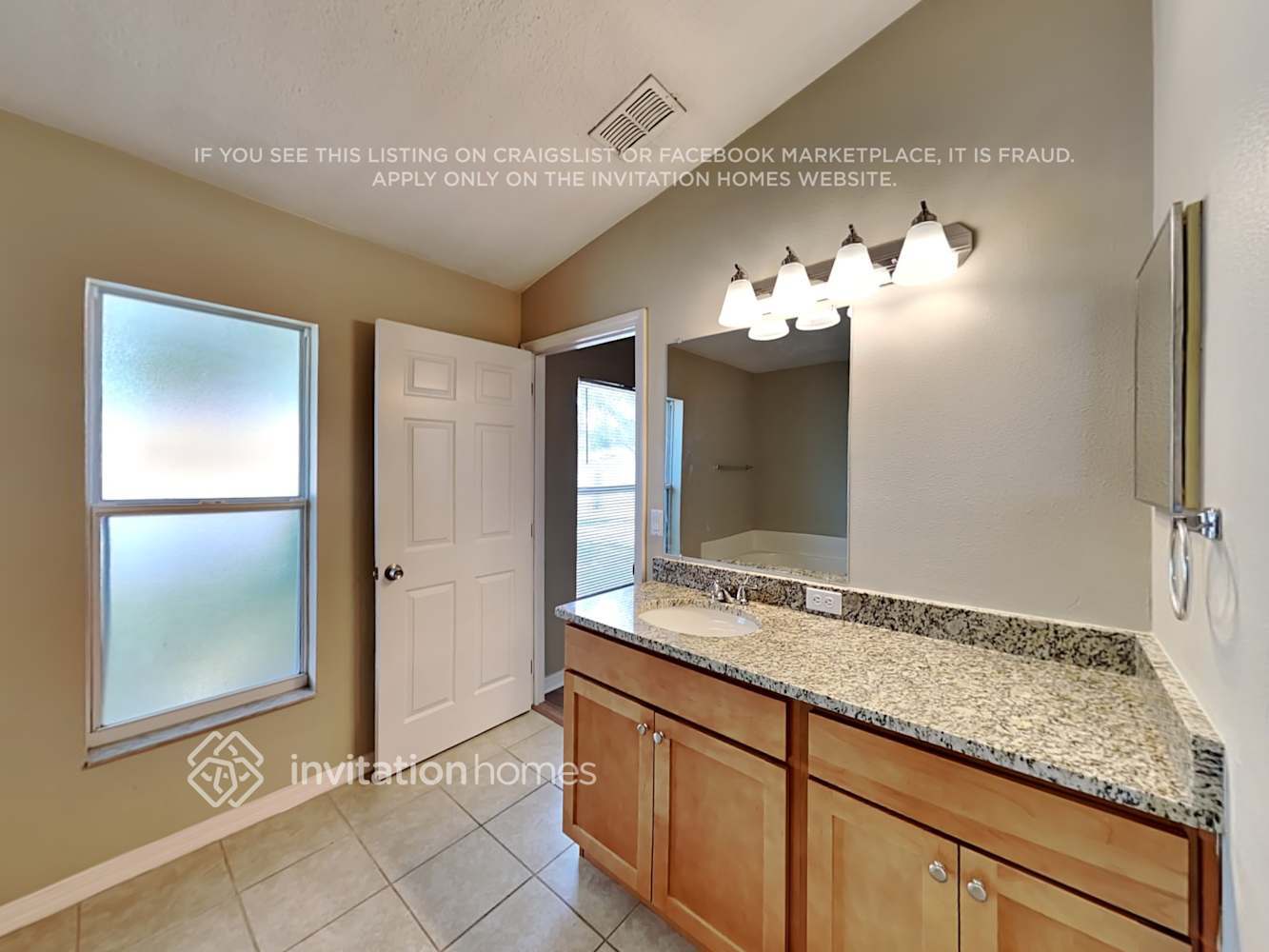 Building Photo - 709 Jessamine Dr