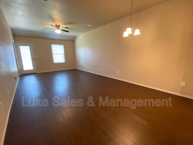 Building Photo - 11207 NW 114th St