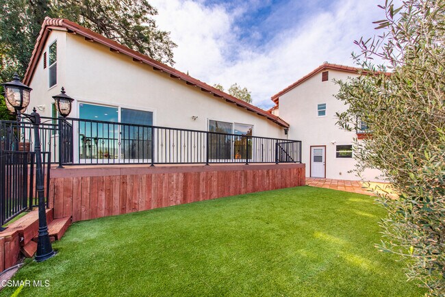 Building Photo - 5076 Escobedo Dr