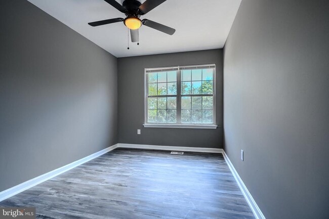 Building Photo - 4204 Red Ridge Way