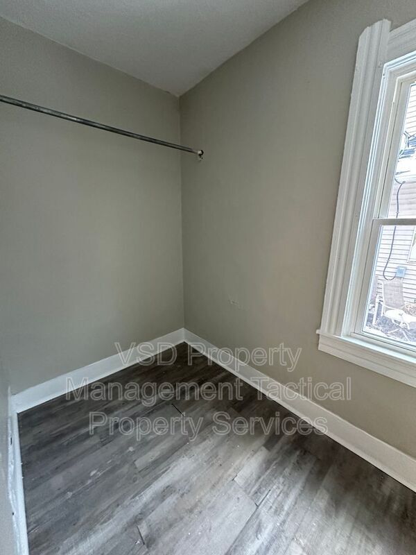 Building Photo - 2180 W 83rd St