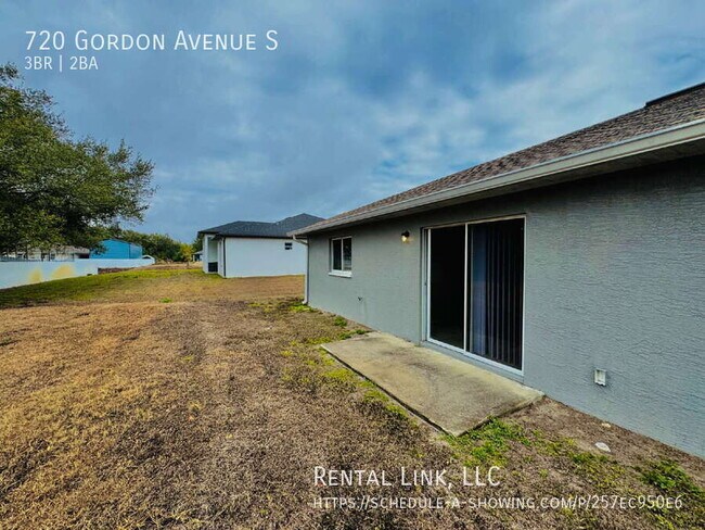 Building Photo - 720 Gordon Ave S