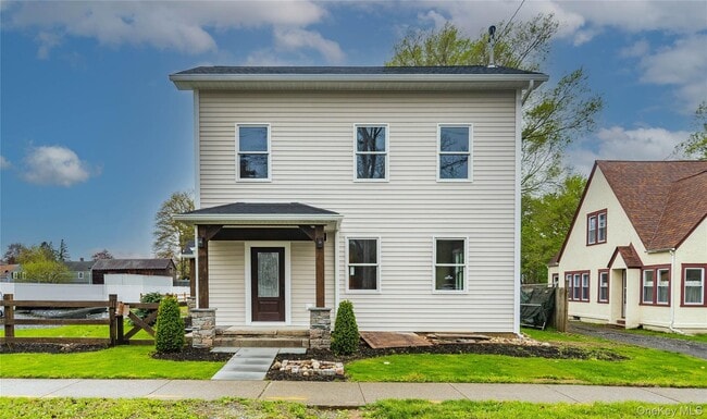 Building Photo - 4407 Albany Post Rd