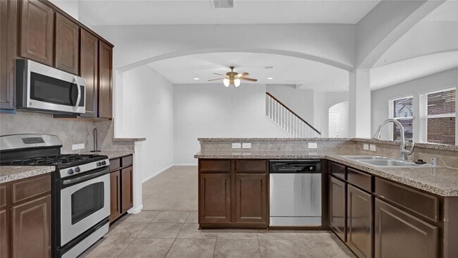 Building Photo - 1615 Grable Cove Ln