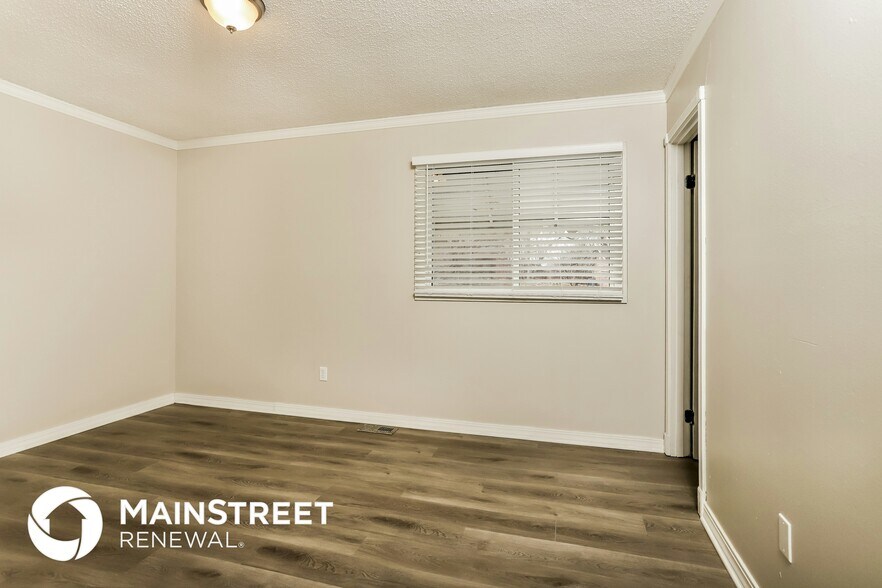 Building Photo - 5621 Wieland Dr