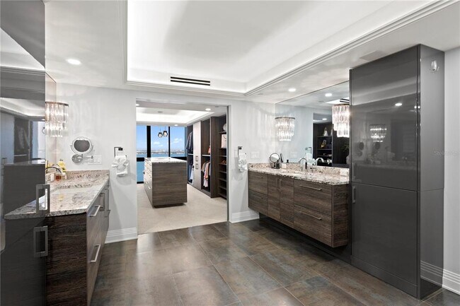 Building Photo - 3301 Bayshore Blvd