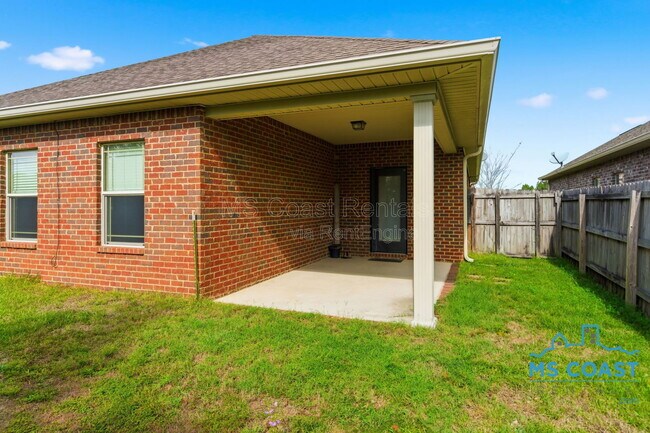 Building Photo - 17309 Palm Ridge Dr