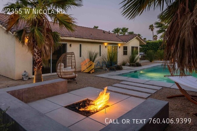 Building Photo - 2355 W Nicola Rd