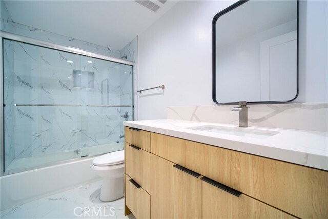 Building Photo - 259 S Ave 54