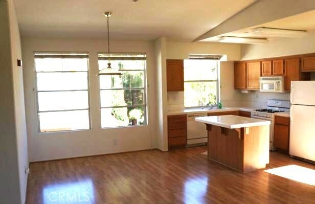 Building Photo - 1212 Elmhurst