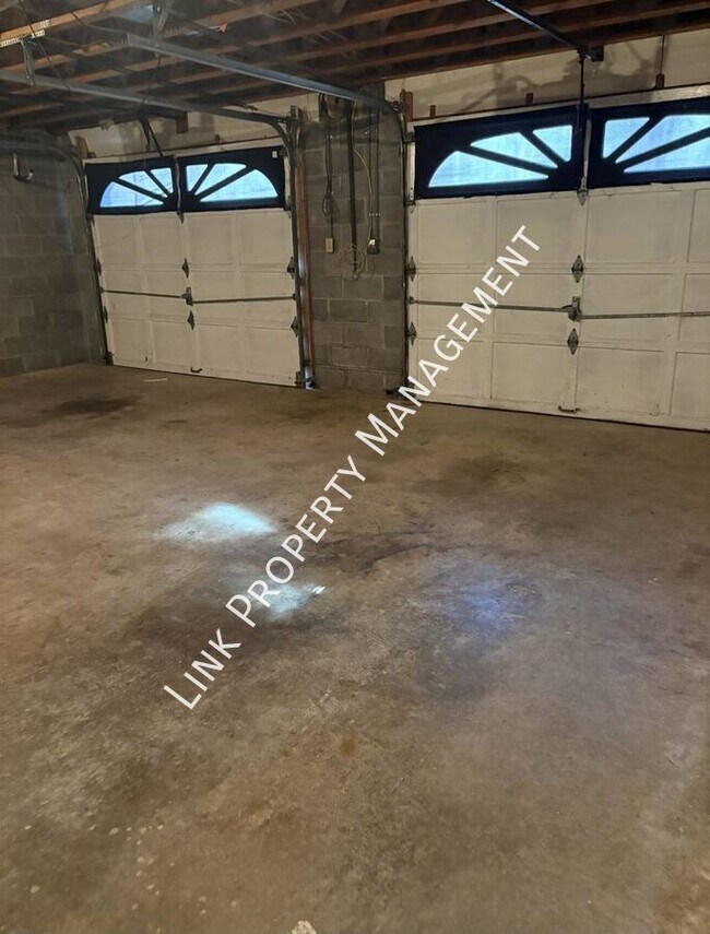 Building Photo - 6626 Shirley Pond Rd