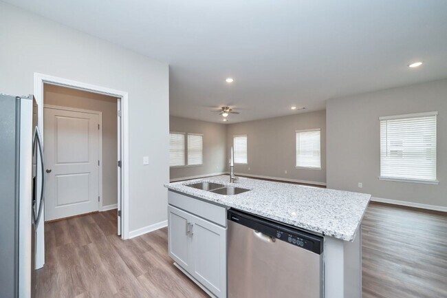 Building Photo - 4347 Alderic St