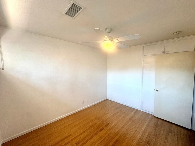 Building Photo - Charming Village Home – Steps from Claremo...