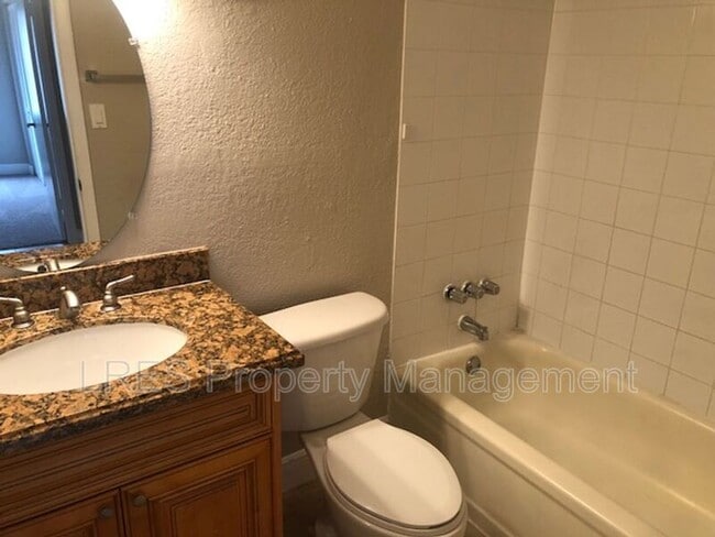 Building Photo - 4751 S Texas Ave