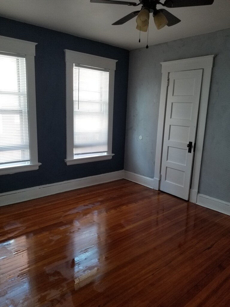 Building Photo - 365 Prospect Ave