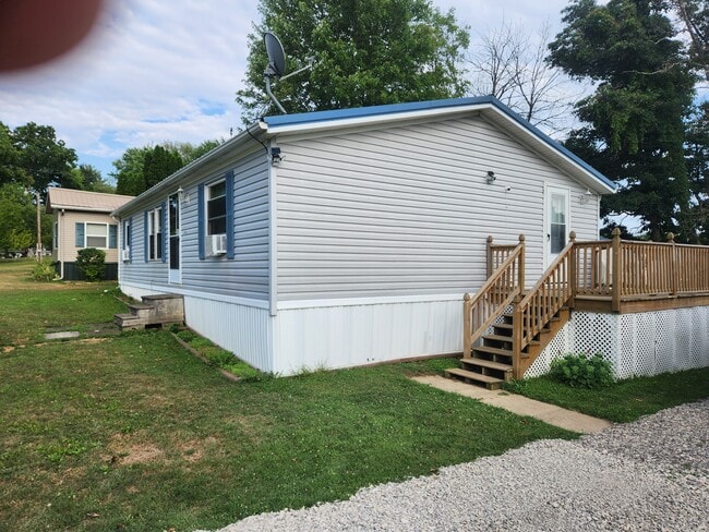 Building Photo - Piedmont   Hunters Haven