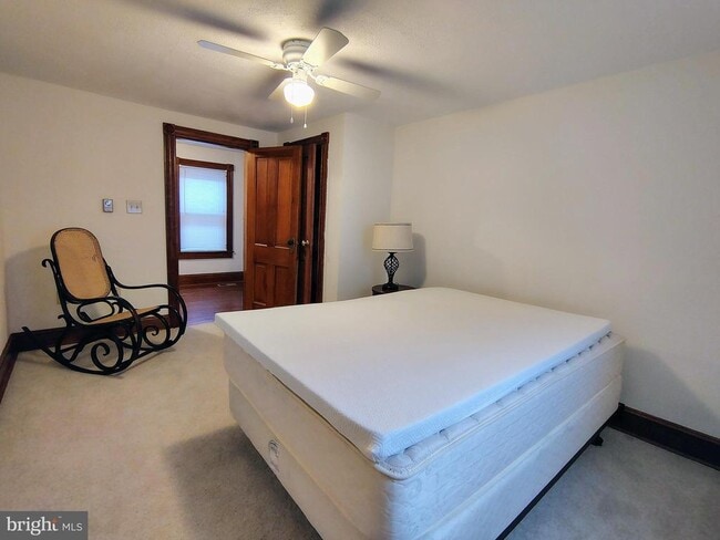 Building Photo - 518 Brunswick St