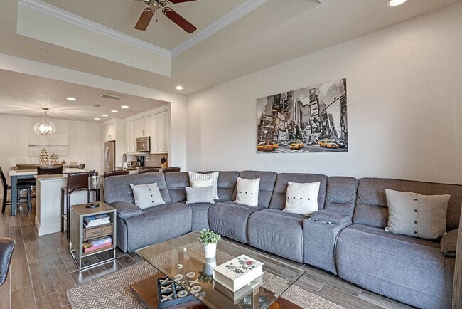 Building Photo - 1327 Seven Eagles Ct