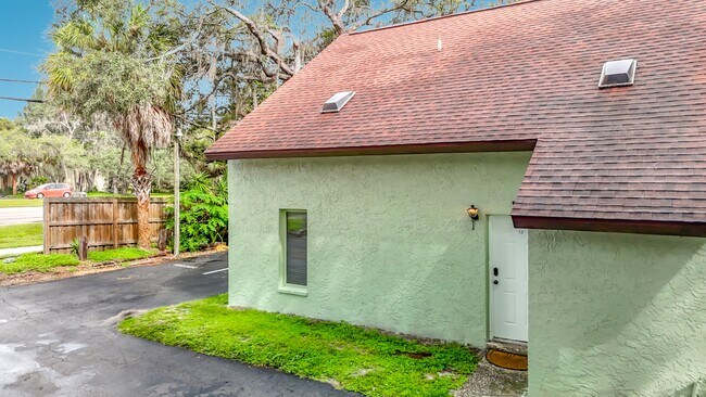 Building Photo - 5602 Ashley Oaks Dr