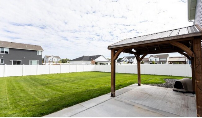 Building Photo - Beautiful 4 Bed, 2.5 Bath Home for Rent in Summerfield