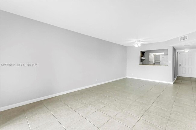 Building Photo - 7900 Fairview Dr