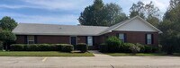 Building Photo - 1140 Micha Way