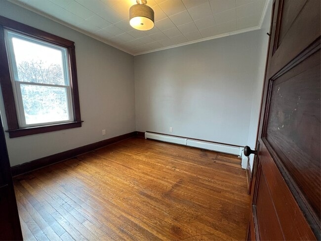 Building Photo - 50 Crocker Ave