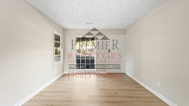 Building Photo - 330 Mays Ave