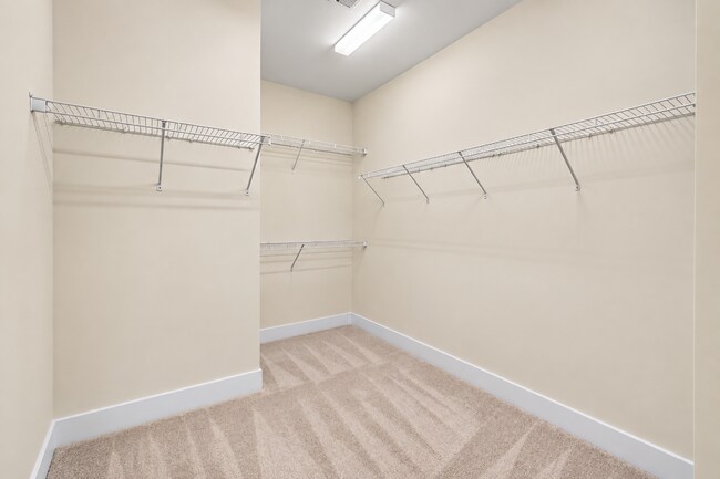 Building Photo - 2712 Grand Union Way