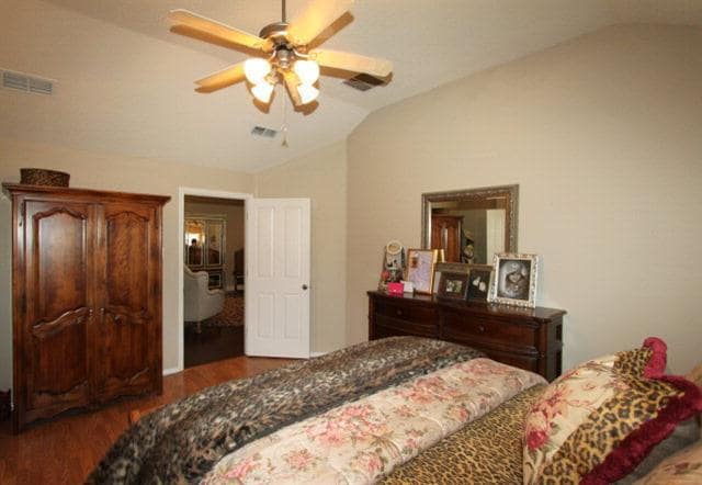 Building Photo - Beautiful, 3/3/2 in Cooper School District