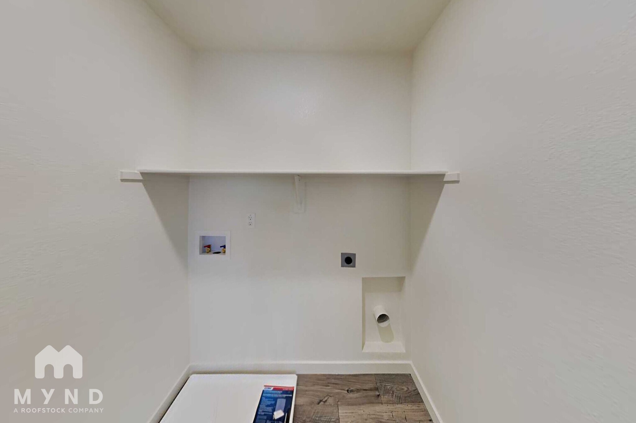 Building Photo - 3049 Pruett Dr