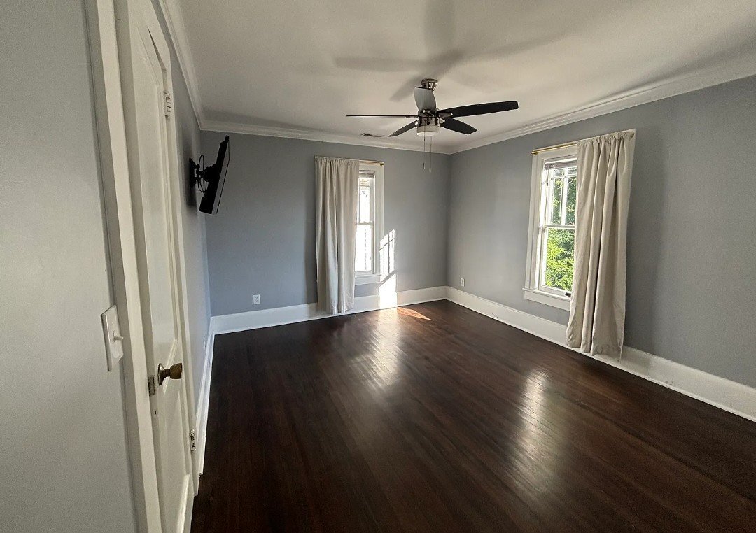 Building Photo - 313 W Fisher Ave