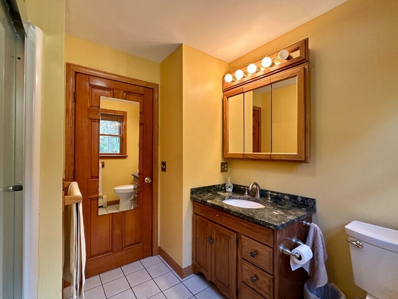 Building Photo - 469 Barbers Pond Rd