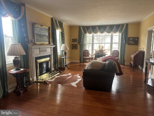 Building Photo - 16451 Elmwood Farm Rd