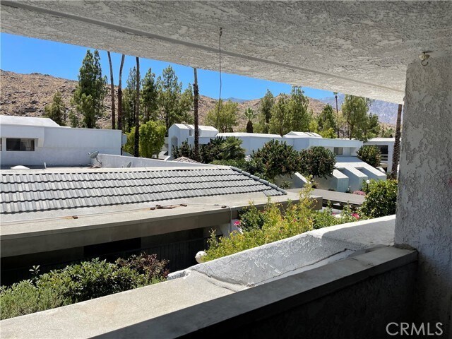 Building Photo - 5301 E Waverly Dr