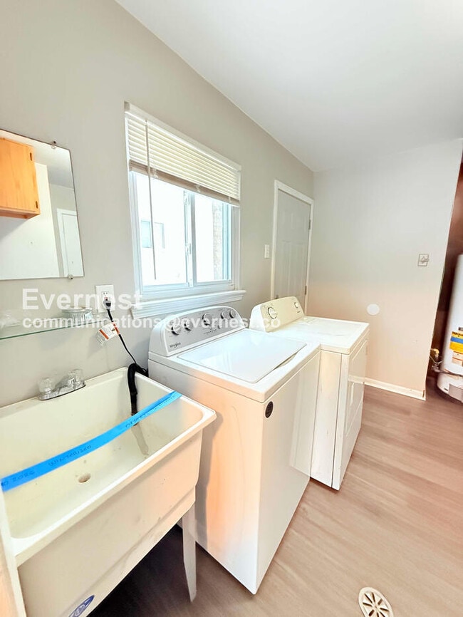 Building Photo - 19918 Rensellor St