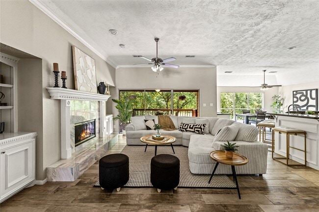 Building Photo - 170 April Cove