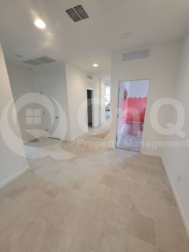 Building Photo - 32296 Colorado Ln