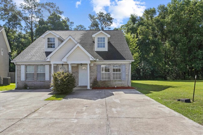Primary Photo - 3194 Sawtooth Dr