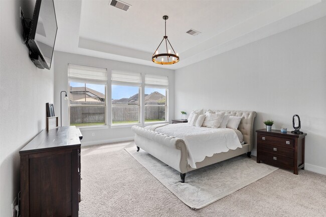 Building Photo - 1102 McMurtry Ridge Dr