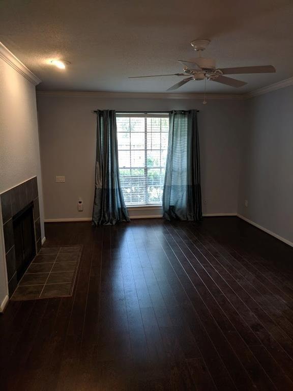 Building Photo - 1860 White Oak Dr